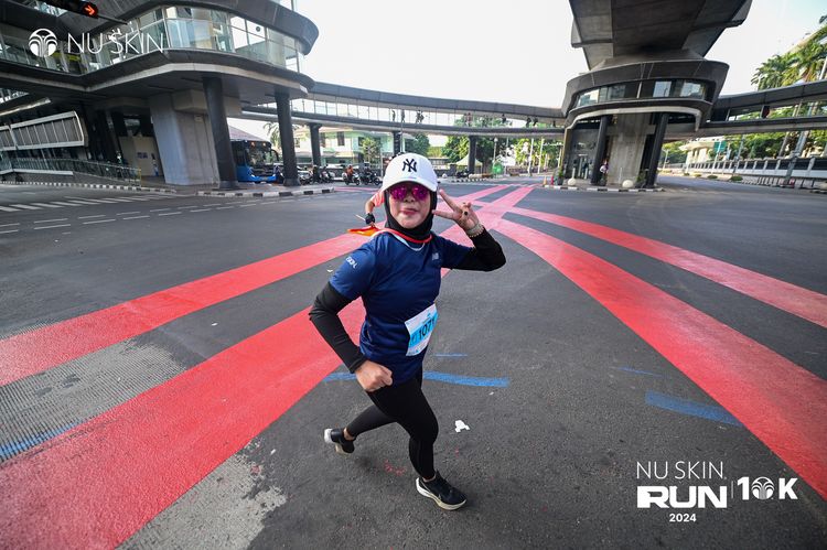 Race photo from Nu Skin Run 10K