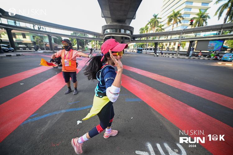 Race photo from Nu Skin Run 10K