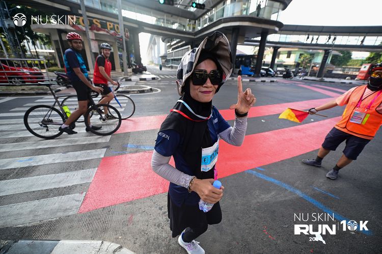 Race photo from Nu Skin Run 10K