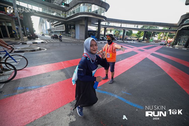 Race photo from Nu Skin Run 10K