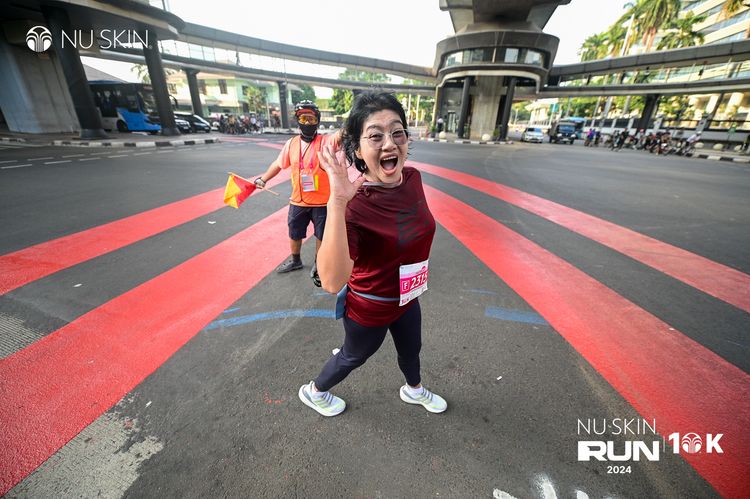 Race photo from Nu Skin Run 10K