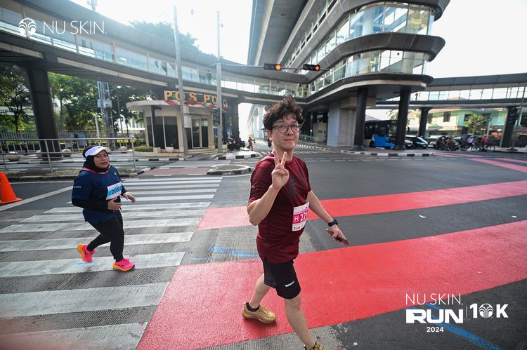 Race photo from Nu Skin Run 10K