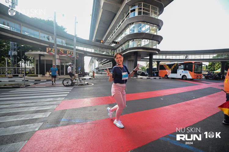 Race photo from Nu Skin Run 10K