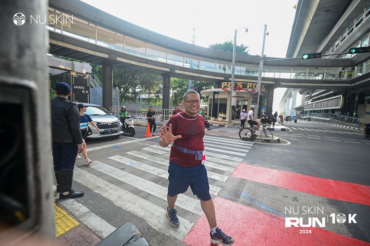 Race photo from Nu Skin Run 10K