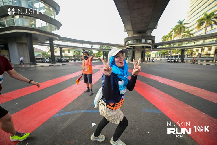 Race photo from Nu Skin Run 10K