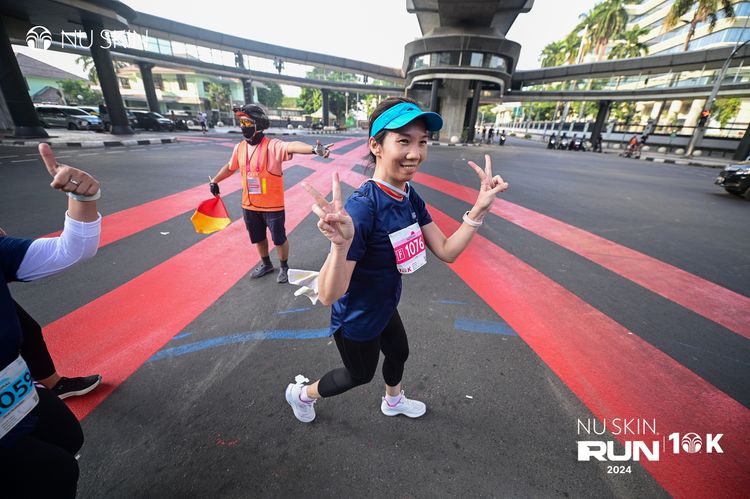 Race photo from Nu Skin Run 10K