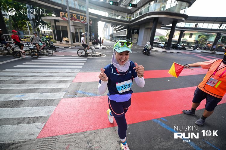 Race photo from Nu Skin Run 10K