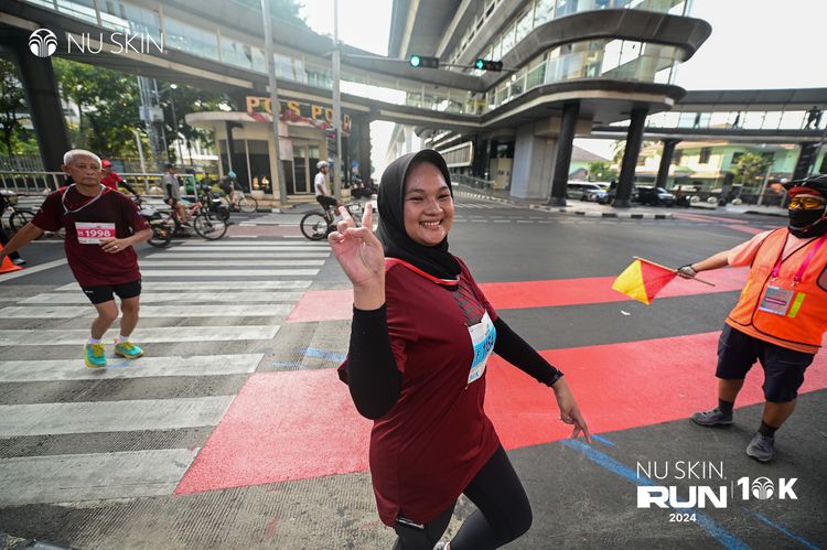 Race photo from Nu Skin Run 10K