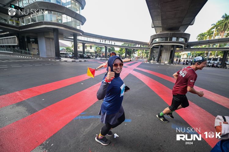 Race photo from Nu Skin Run 10K