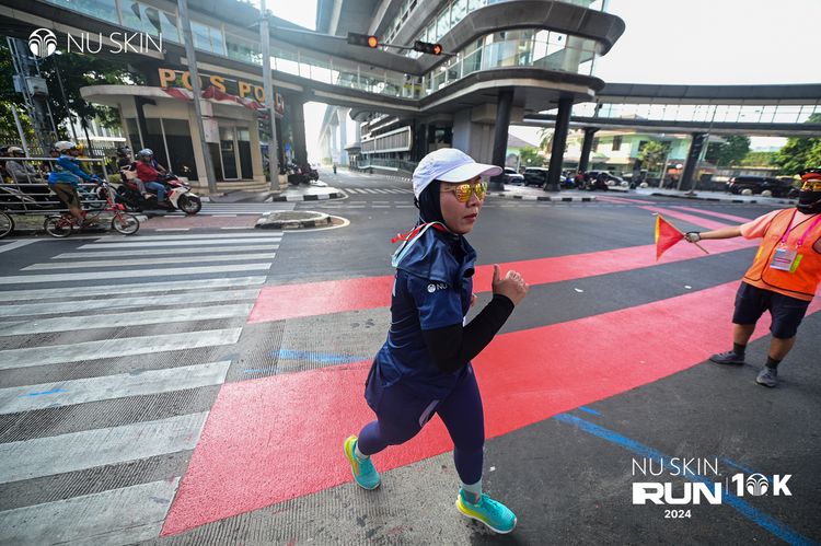 Race photo from Nu Skin Run 10K