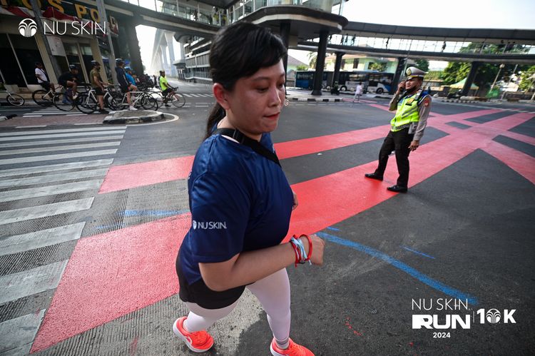 Race photo from Nu Skin Run 10K