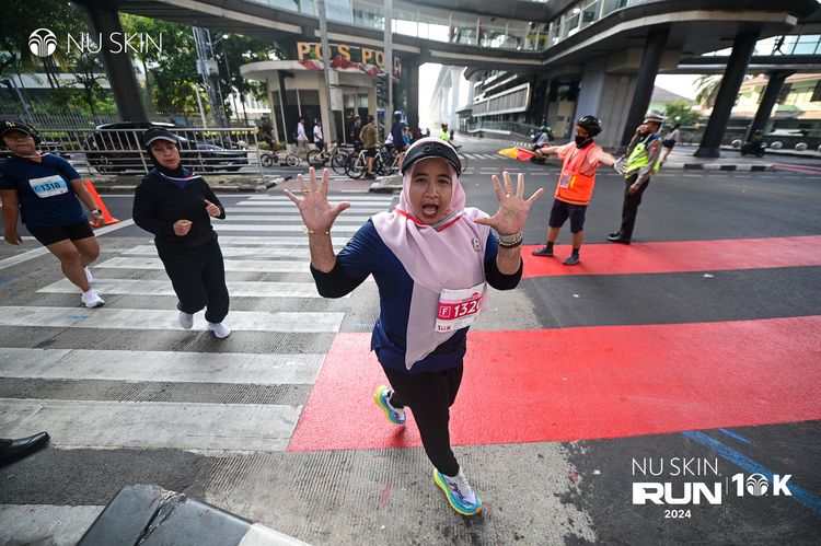 Race photo from Nu Skin Run 10K