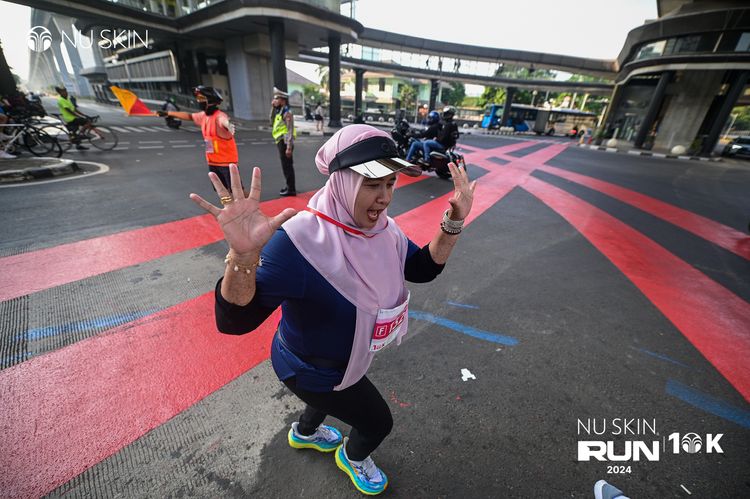 Race photo from Nu Skin Run 10K