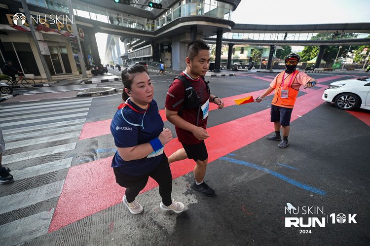 Race photo from Nu Skin Run 10K