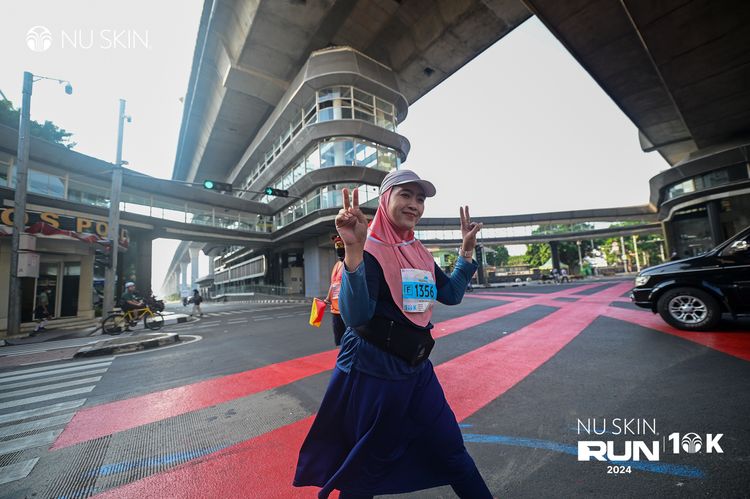 Race photo from Nu Skin Run 10K