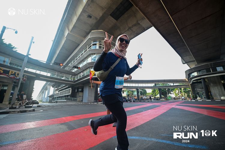 Race photo from Nu Skin Run 10K