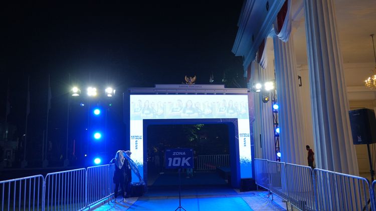 Race photo from KEMLU RUN 2025