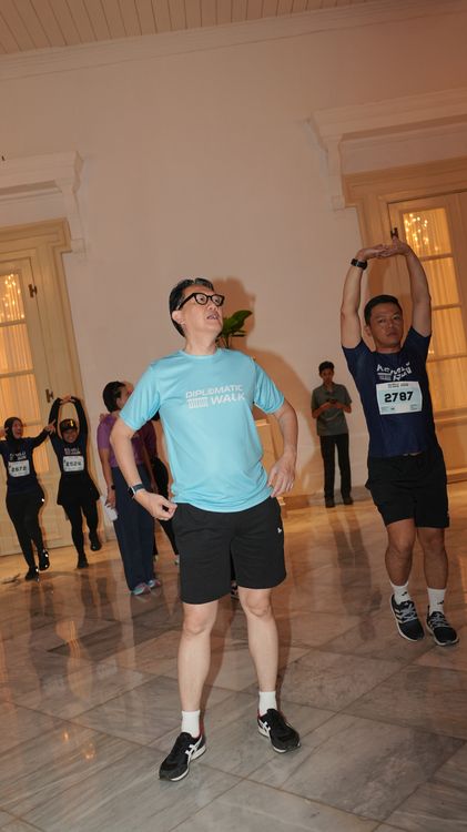 Race photo from KEMLU RUN 2025