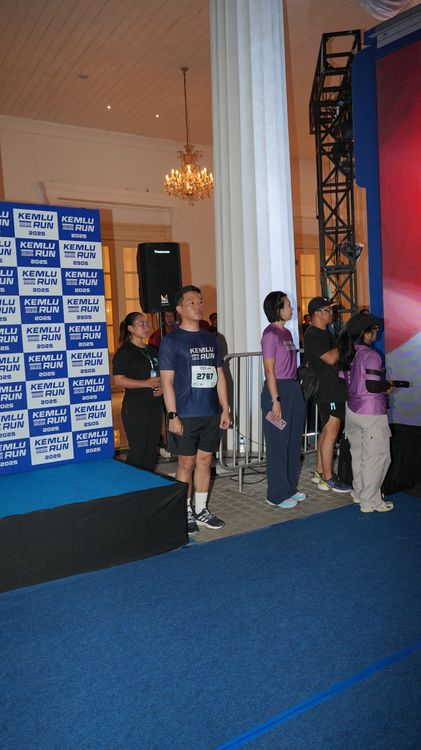 Race photo from KEMLU RUN 2025