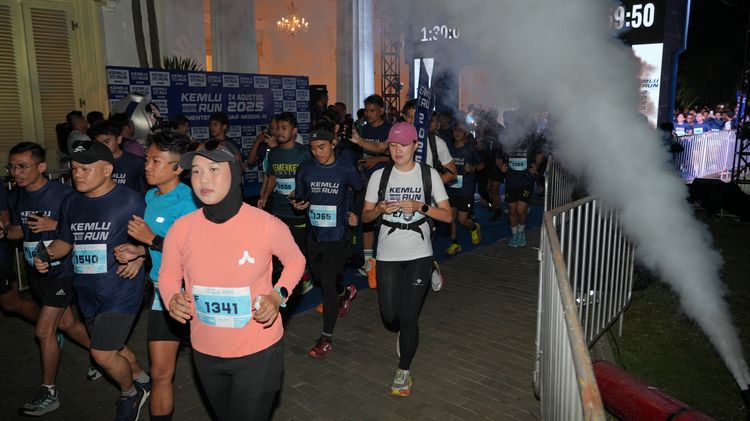 Race photo from KEMLU RUN 2025