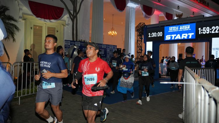 Race photo from KEMLU RUN 2025