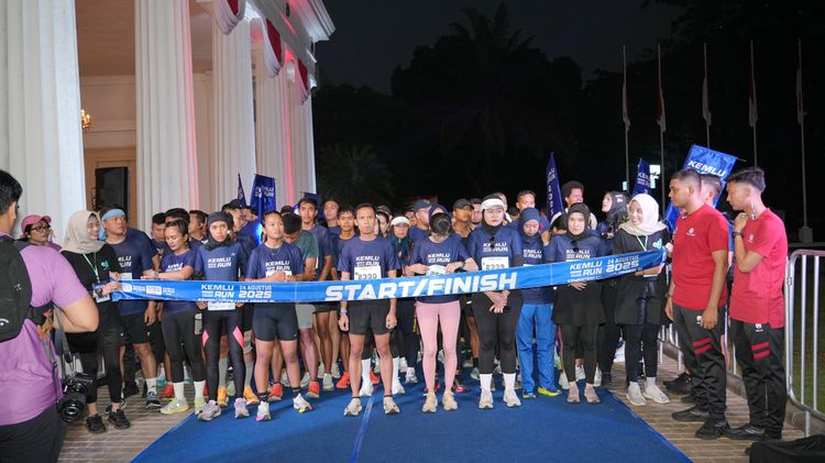 Race photo from KEMLU RUN 2025