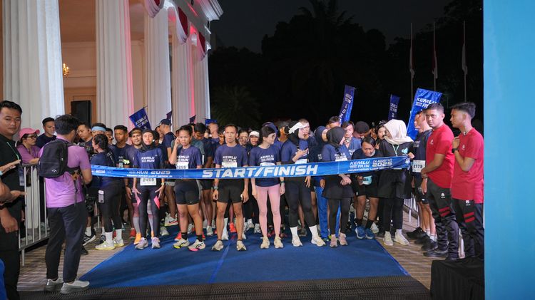 Race photo from KEMLU RUN 2025