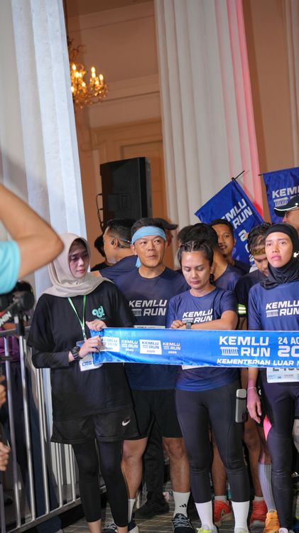Race photo from KEMLU RUN 2025