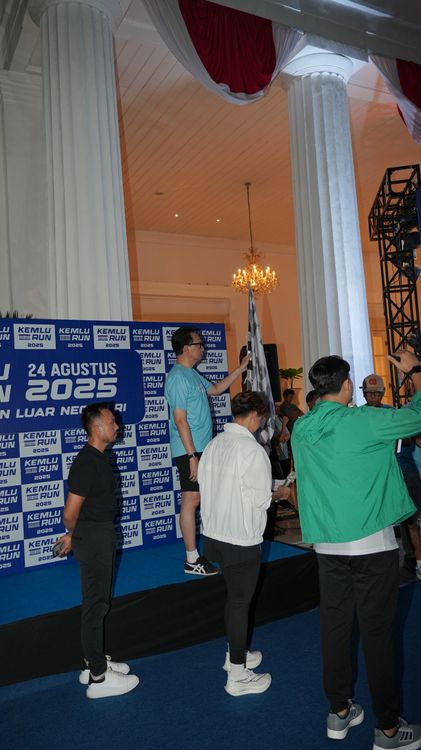 Race photo from KEMLU RUN 2025