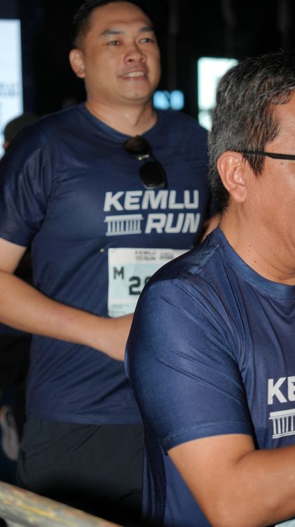 Race photo from KEMLU RUN 2025