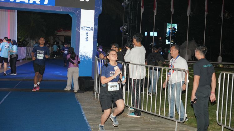 Race photo from KEMLU RUN 2025