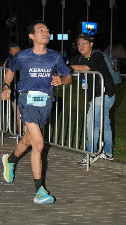 Race photo from KEMLU RUN 2025