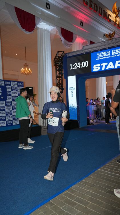 Race photo from KEMLU RUN 2025