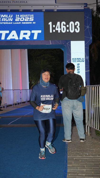 Race photo from KEMLU RUN 2025