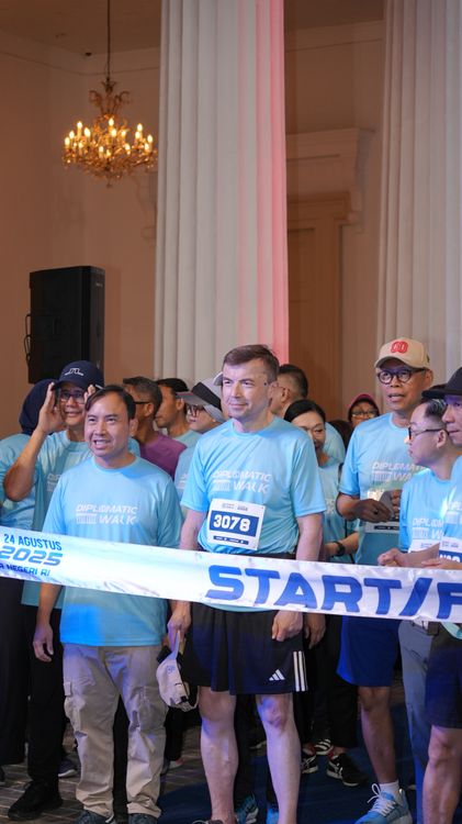 Race photo from KEMLU RUN 2025