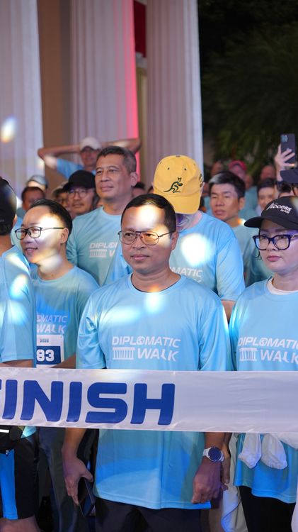 Race photo from KEMLU RUN 2025