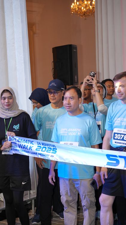 Race photo from KEMLU RUN 2025