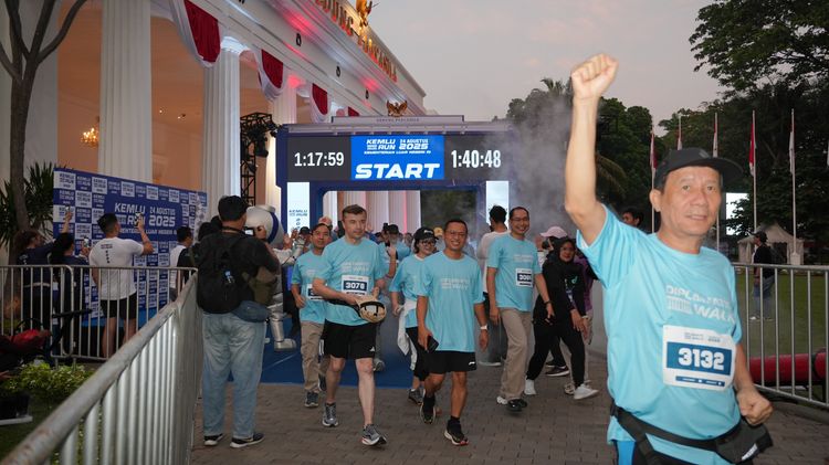 Race photo from KEMLU RUN 2025