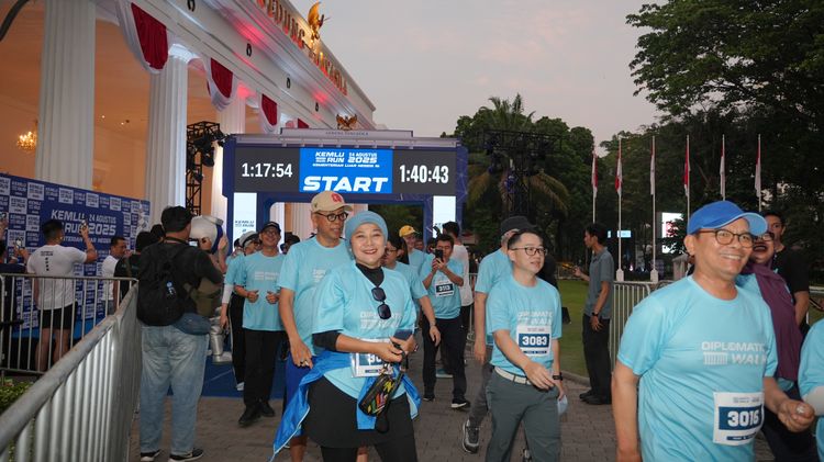 Race photo from KEMLU RUN 2025