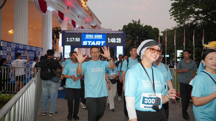 Race photo from KEMLU RUN 2025