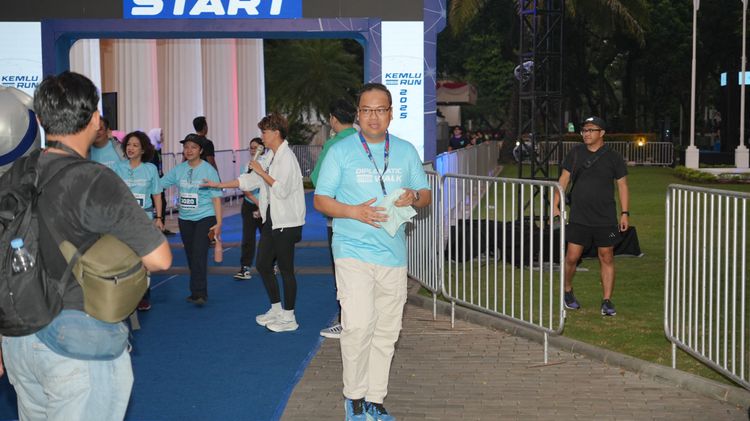 Race photo from KEMLU RUN 2025