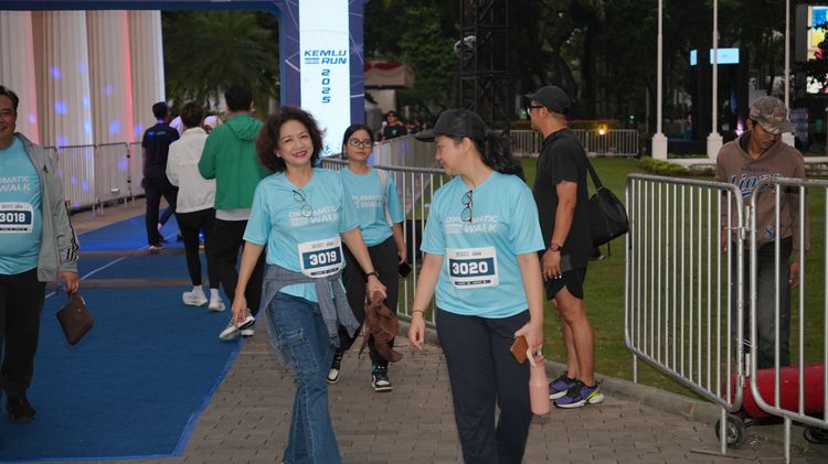 Race photo from KEMLU RUN 2025