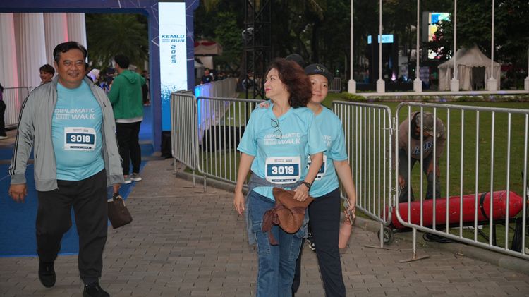 Race photo from KEMLU RUN 2025