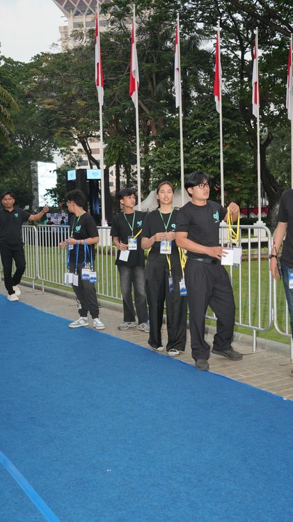 Race photo from KEMLU RUN 2025