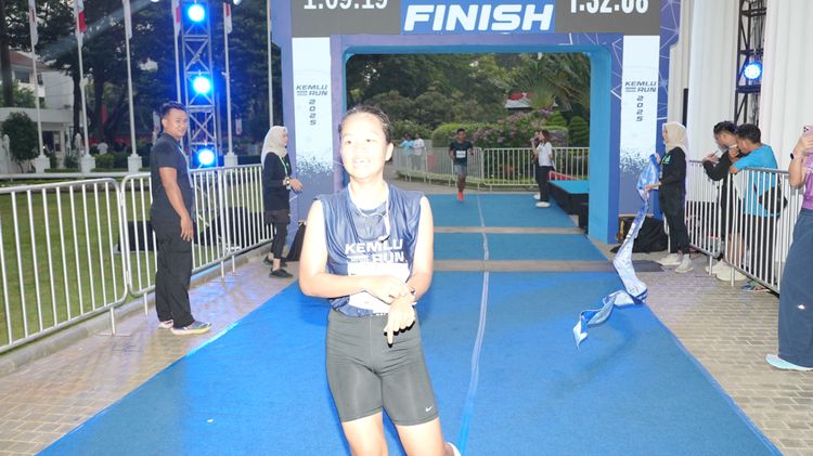 Race photo from KEMLU RUN 2025