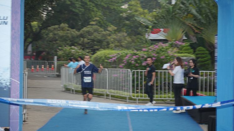 Race photo from KEMLU RUN 2025