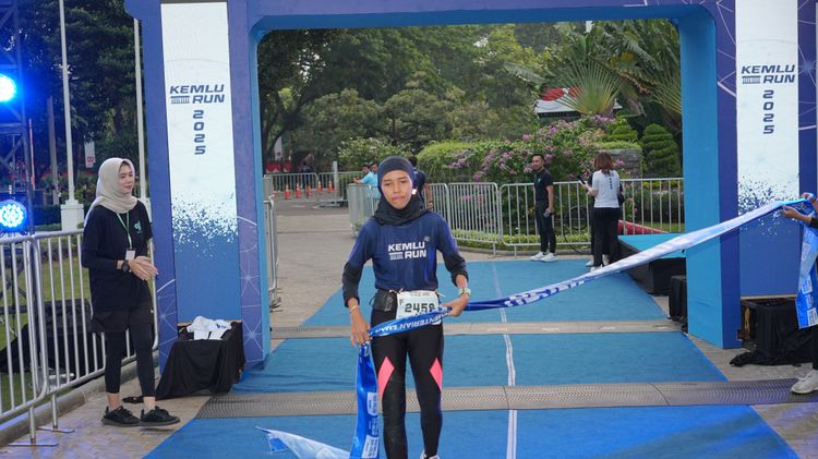 Race photo from KEMLU RUN 2025