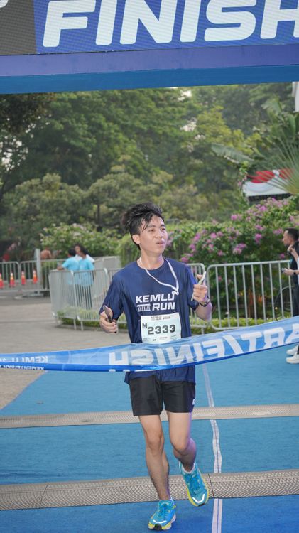Race photo from KEMLU RUN 2025