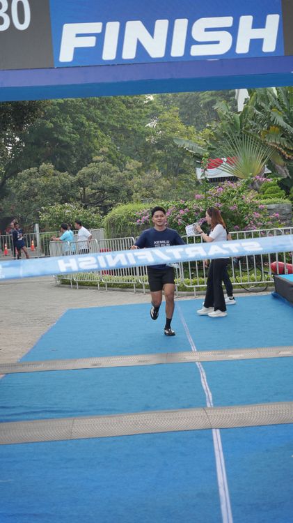 Race photo from KEMLU RUN 2025