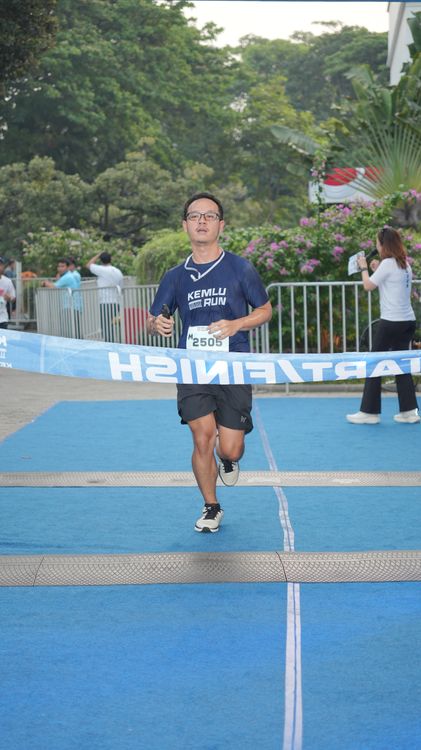 Race photo from KEMLU RUN 2025
